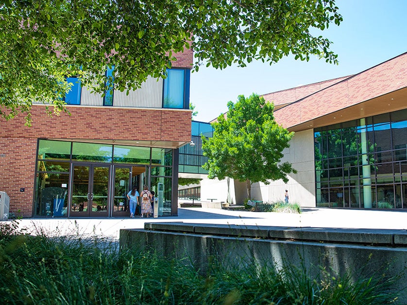 DVC Pleasant Hill campus commons.