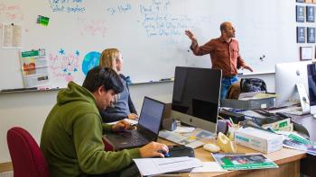 DVC journalism instructor Mickey Huff teaches a class